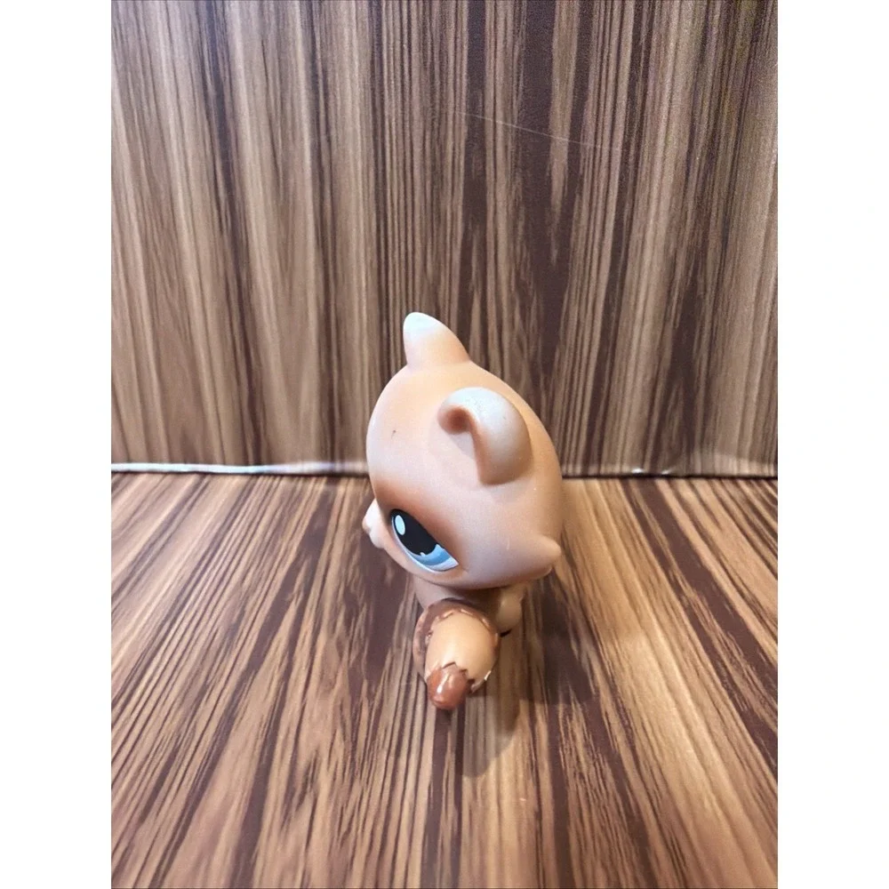 Hasbro LPS‎ Littlest Pet Shop Brown Raccoon Blue Eyes #445